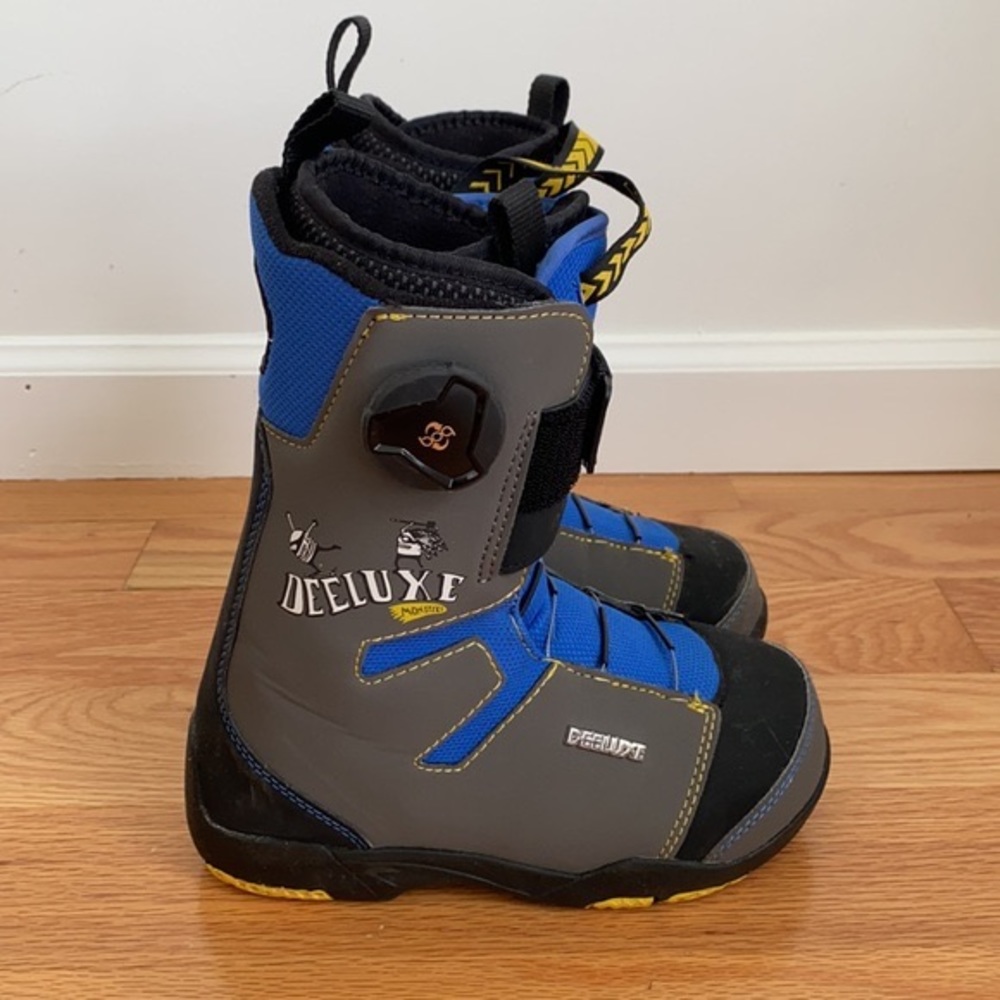 DEELUXE Junior Kids Boa Snowboard Boots Size 2